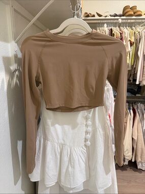 Adanola Cropped Long Sleeve Top - Warm Taupe
